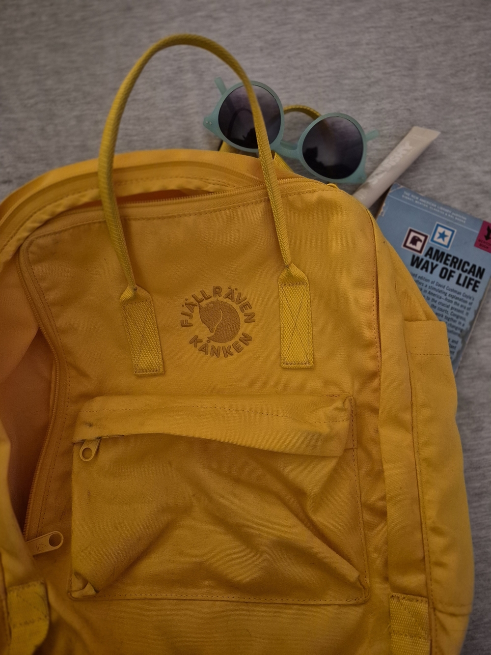 Kånken Classic Backpack - Yellow